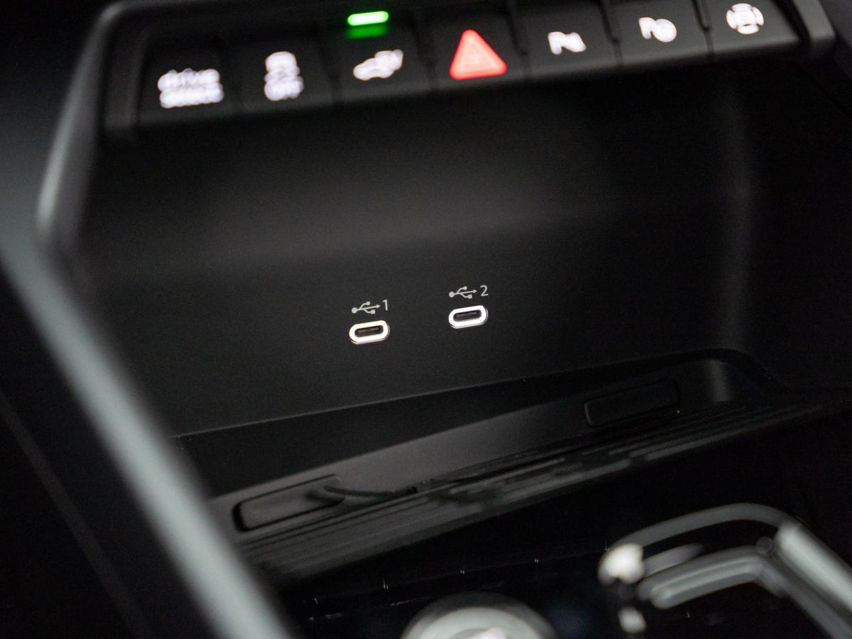 audi-a3-sportback-2025-hibrido-a-gasolina-1498cc