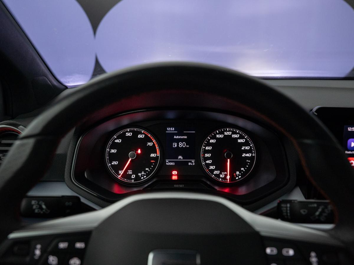 seat-arona-2023-gasolina-999cc
