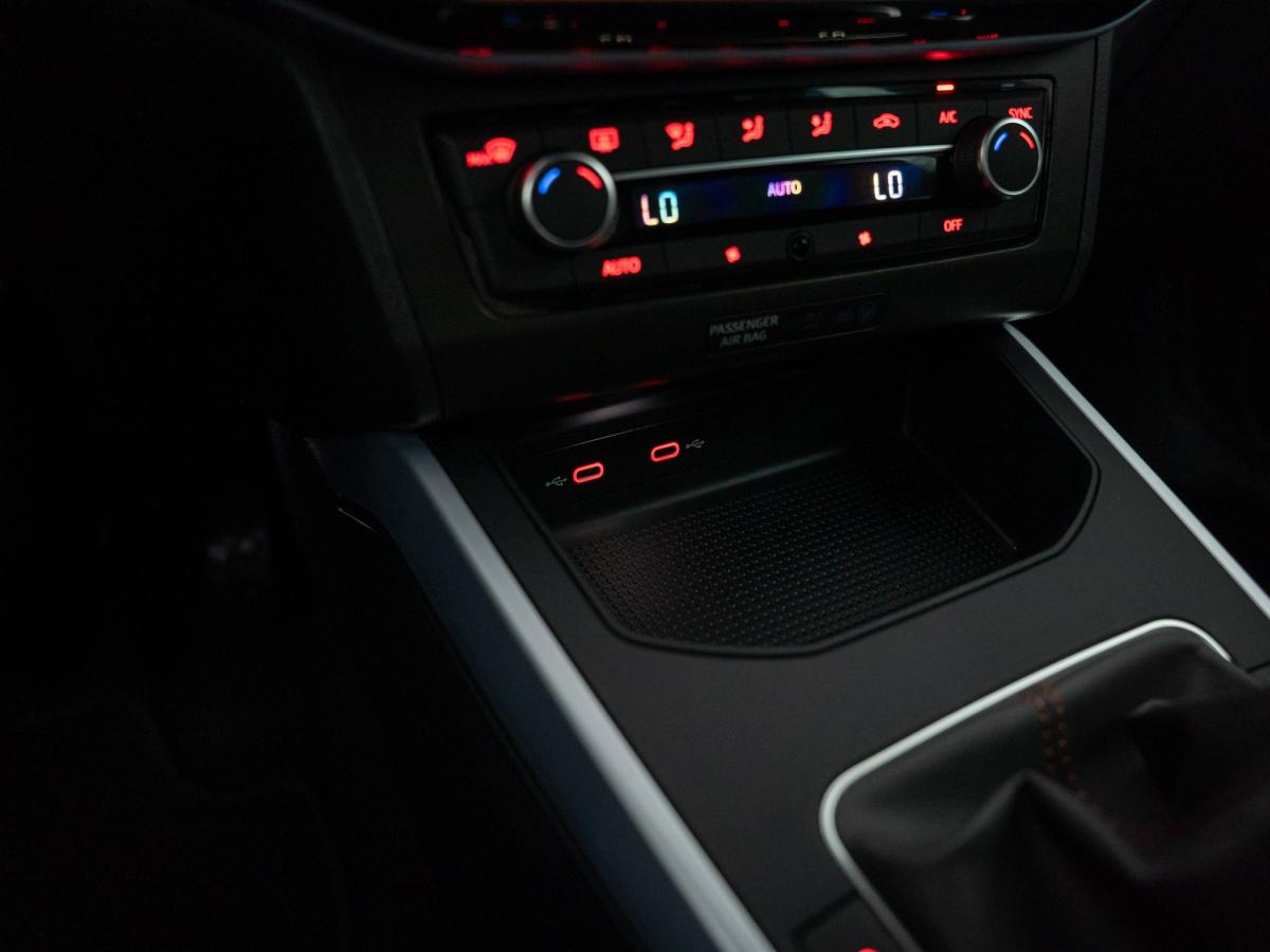 seat-arona-2023-gasolina-999cc