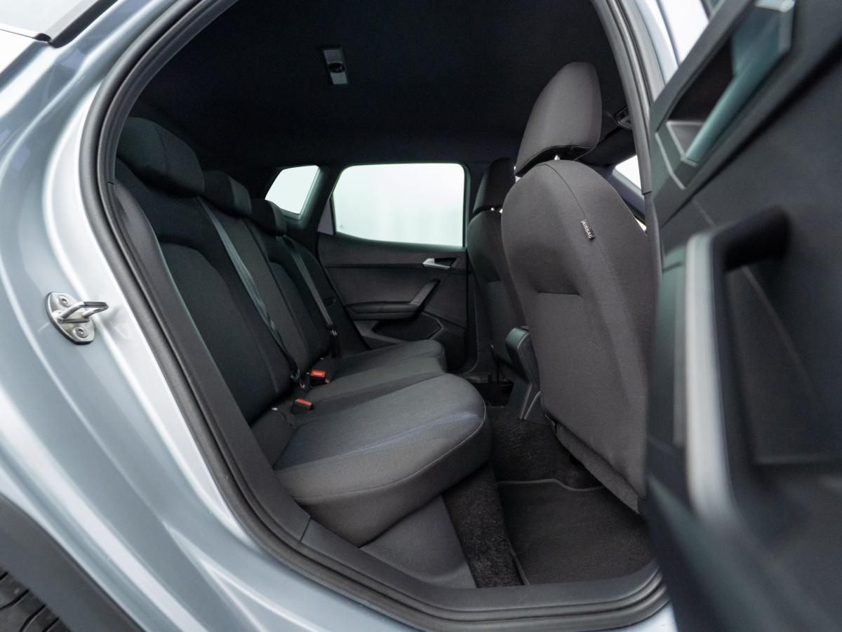 seat-arona-2023-gasolina-999cc
