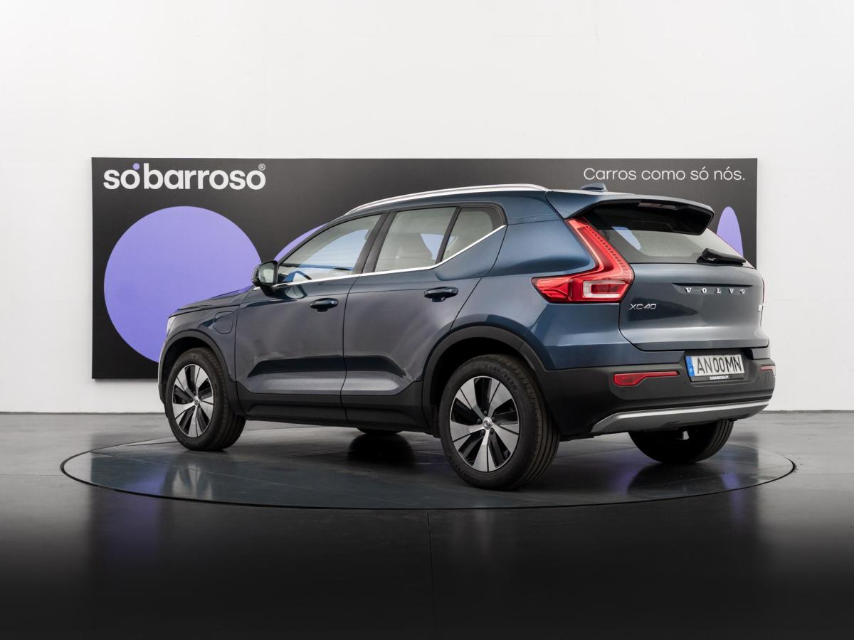 volvo-xc40-2022-hibrido-a-gasolina-1477cc