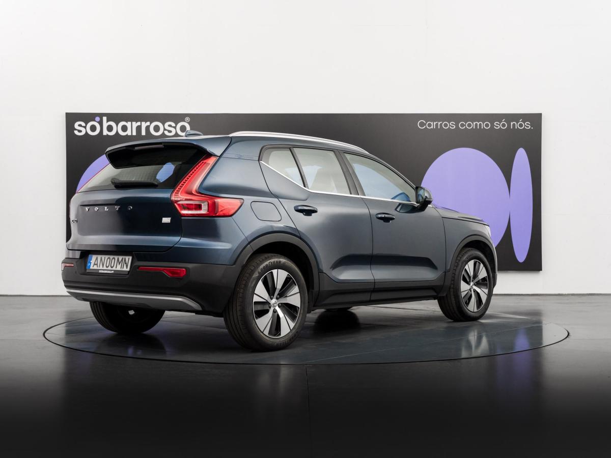 volvo-xc40-2022-hibrido-a-gasolina-1477cc