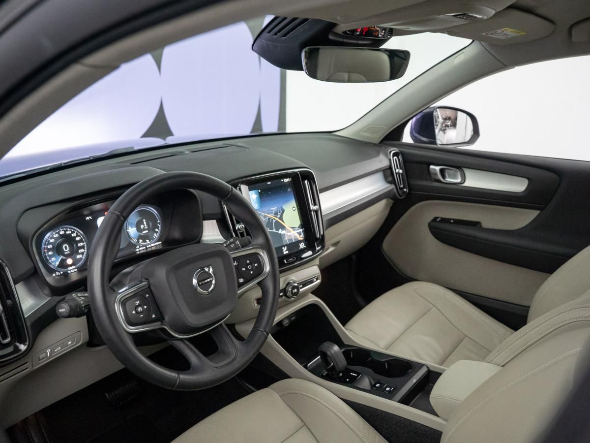 volvo-xc40-2022-hibrido-a-gasolina-1477cc
