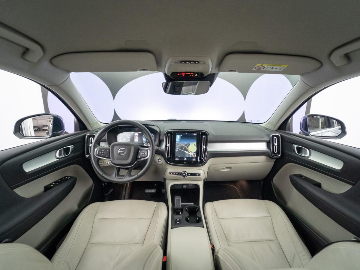 volvo-xc40-2022-hibrido-a-gasolina-1477cc