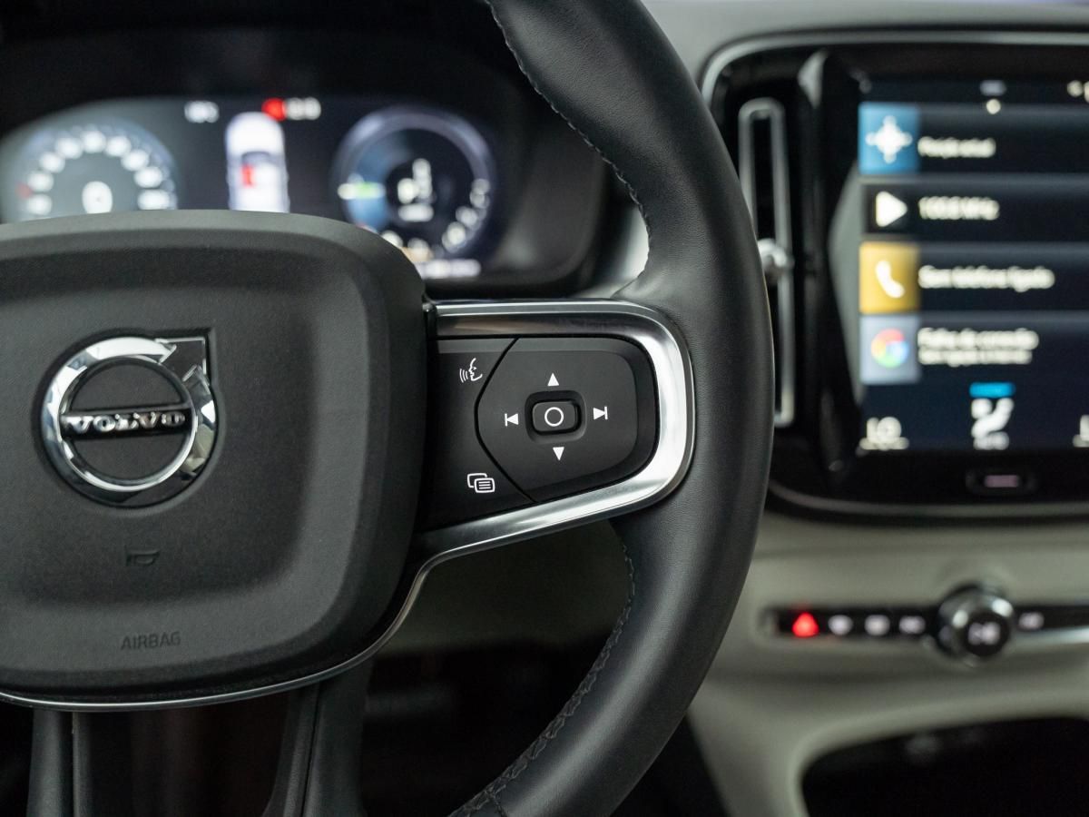 volvo-xc40-2022-hibrido-a-gasolina-1477cc