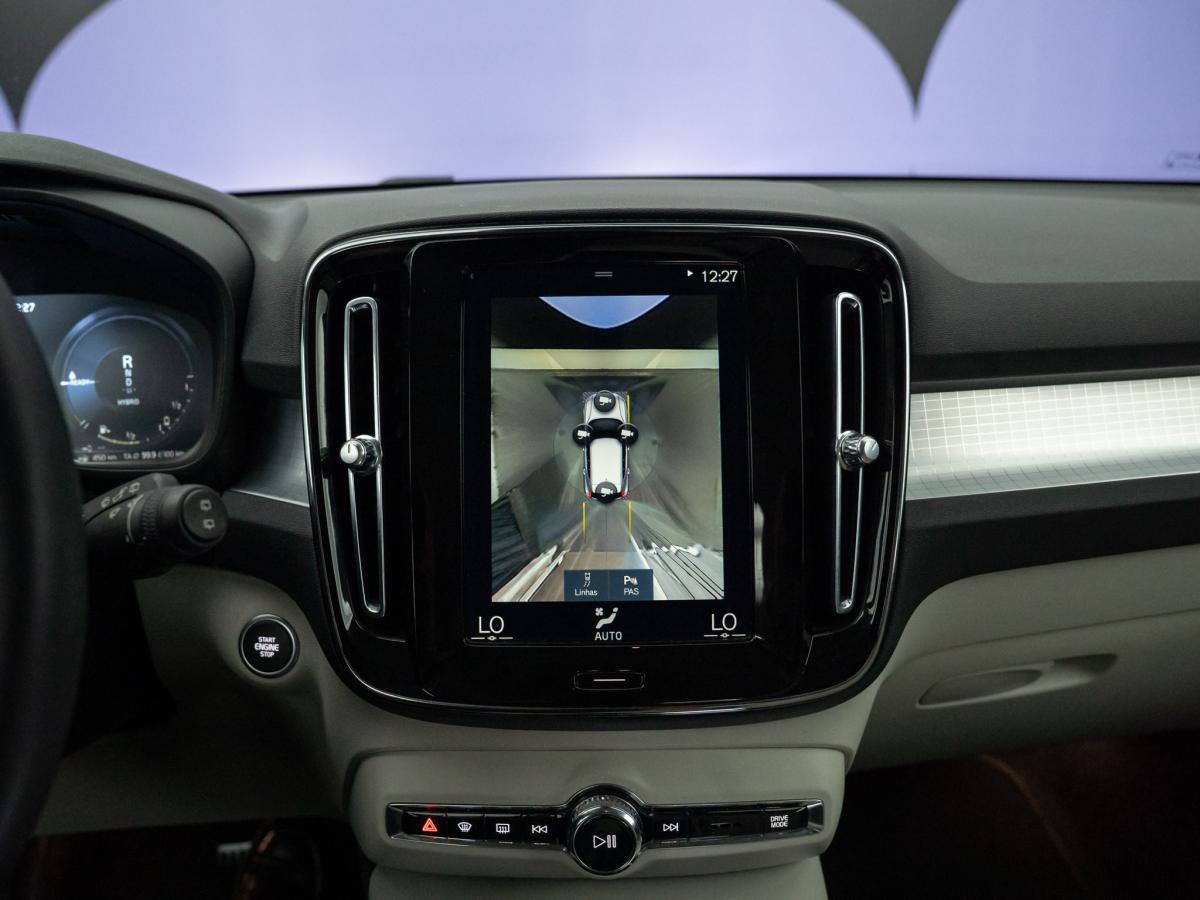 volvo-xc40-2022-hibrido-a-gasolina-1477cc