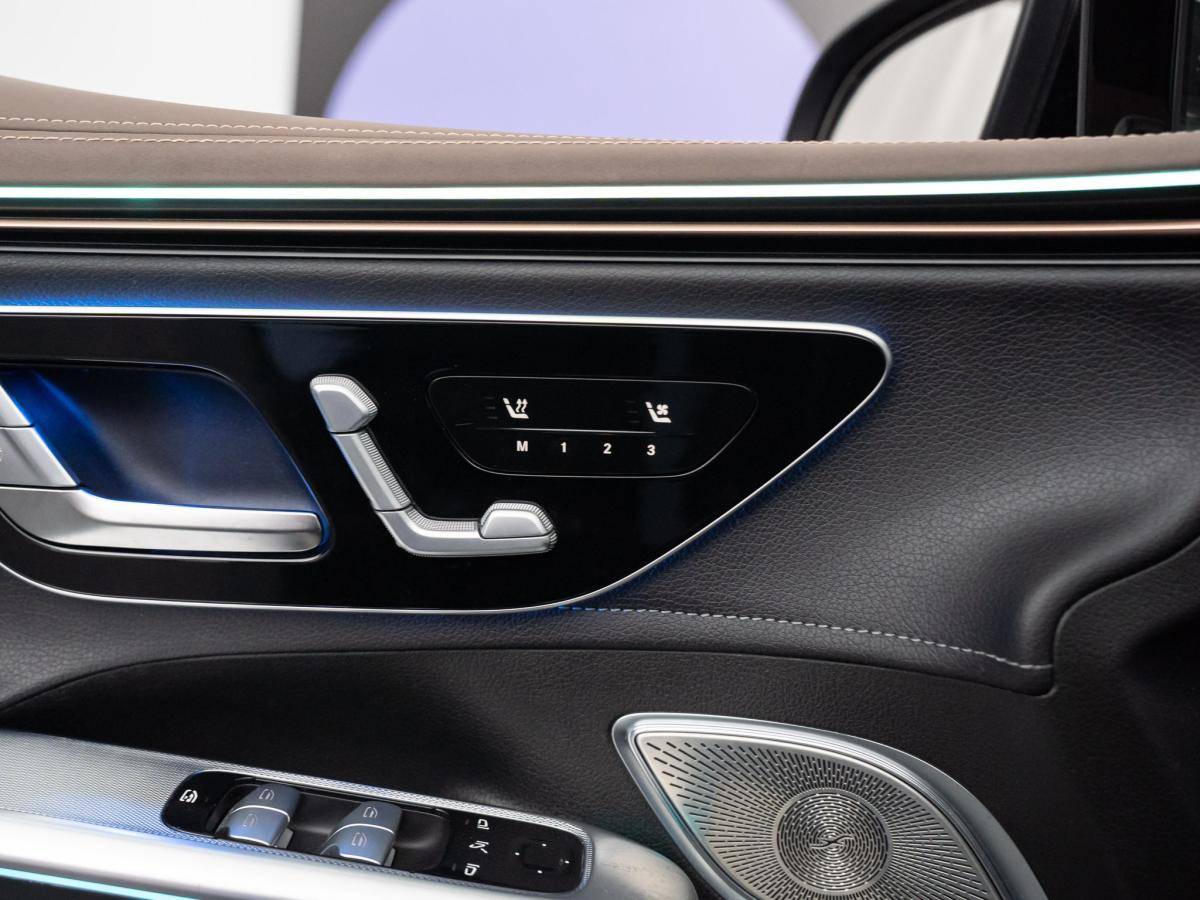 mercedes-benz-eqe-2024-eletrico-500cc