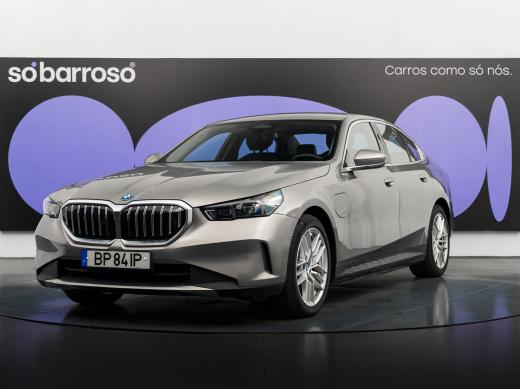bmw-serie-5-2024-hibrido-a-gasolina-1998cc