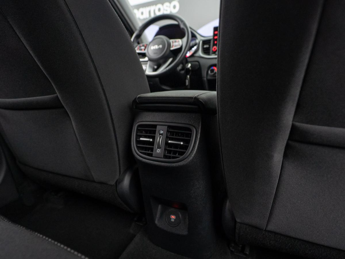 kia-xceed-2023-gasolina-998cc