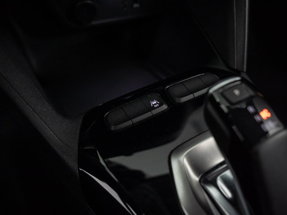 opel-corsa-2022-eletrico-500cc