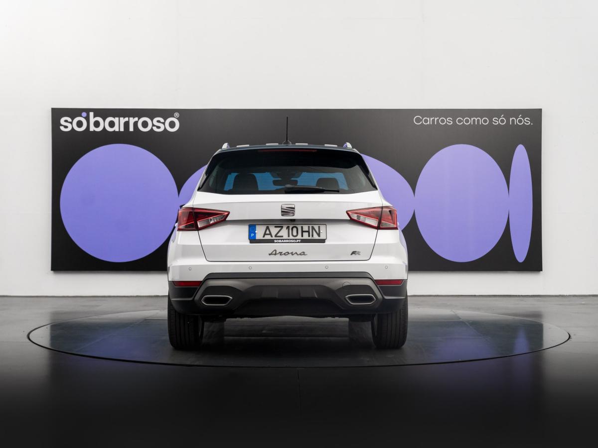 seat-arona-2023-gasolina-999cc