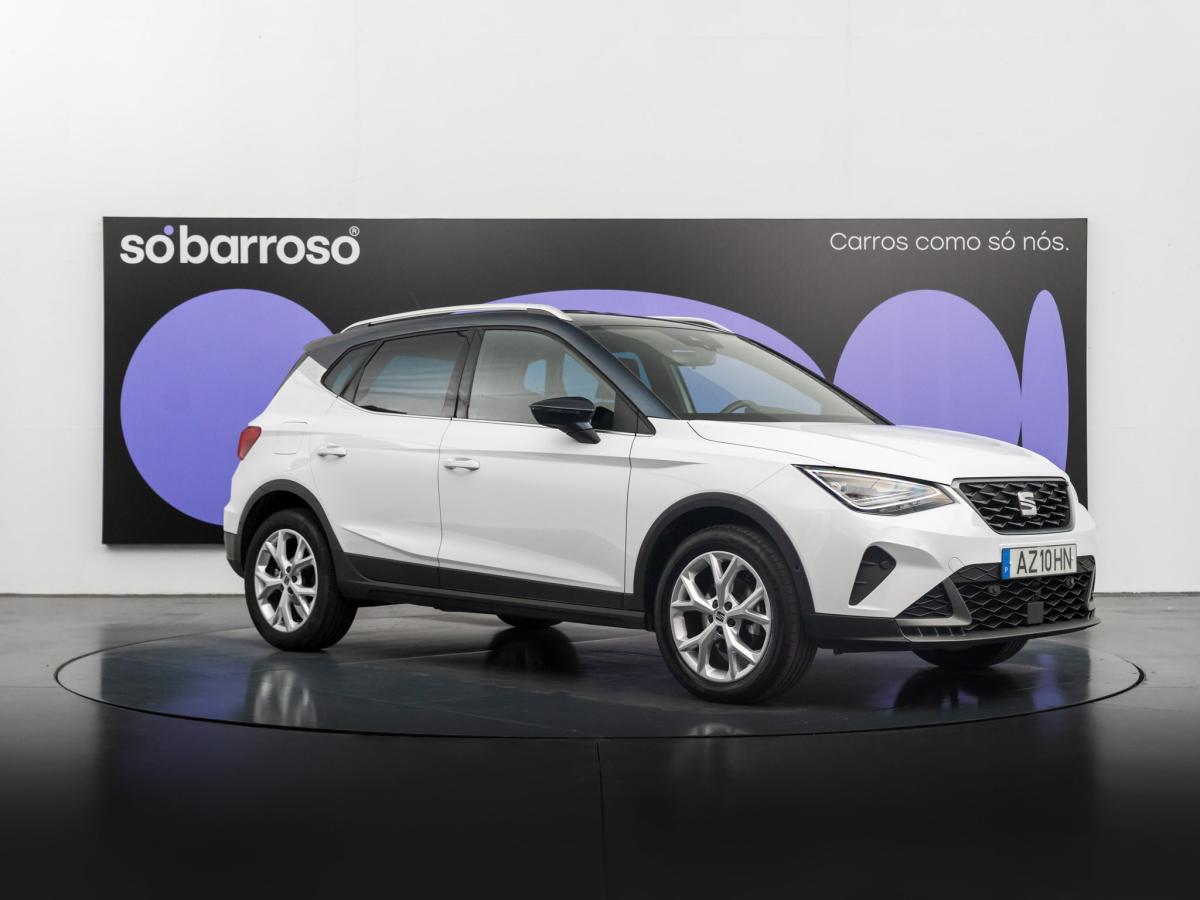 seat-arona-2023-gasolina-999cc