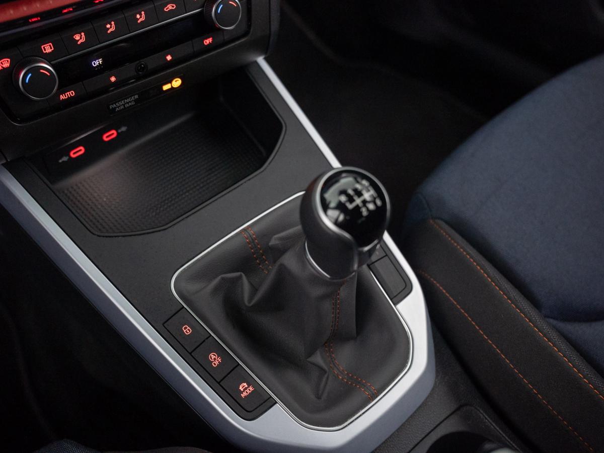 seat-arona-2023-gasolina-999cc
