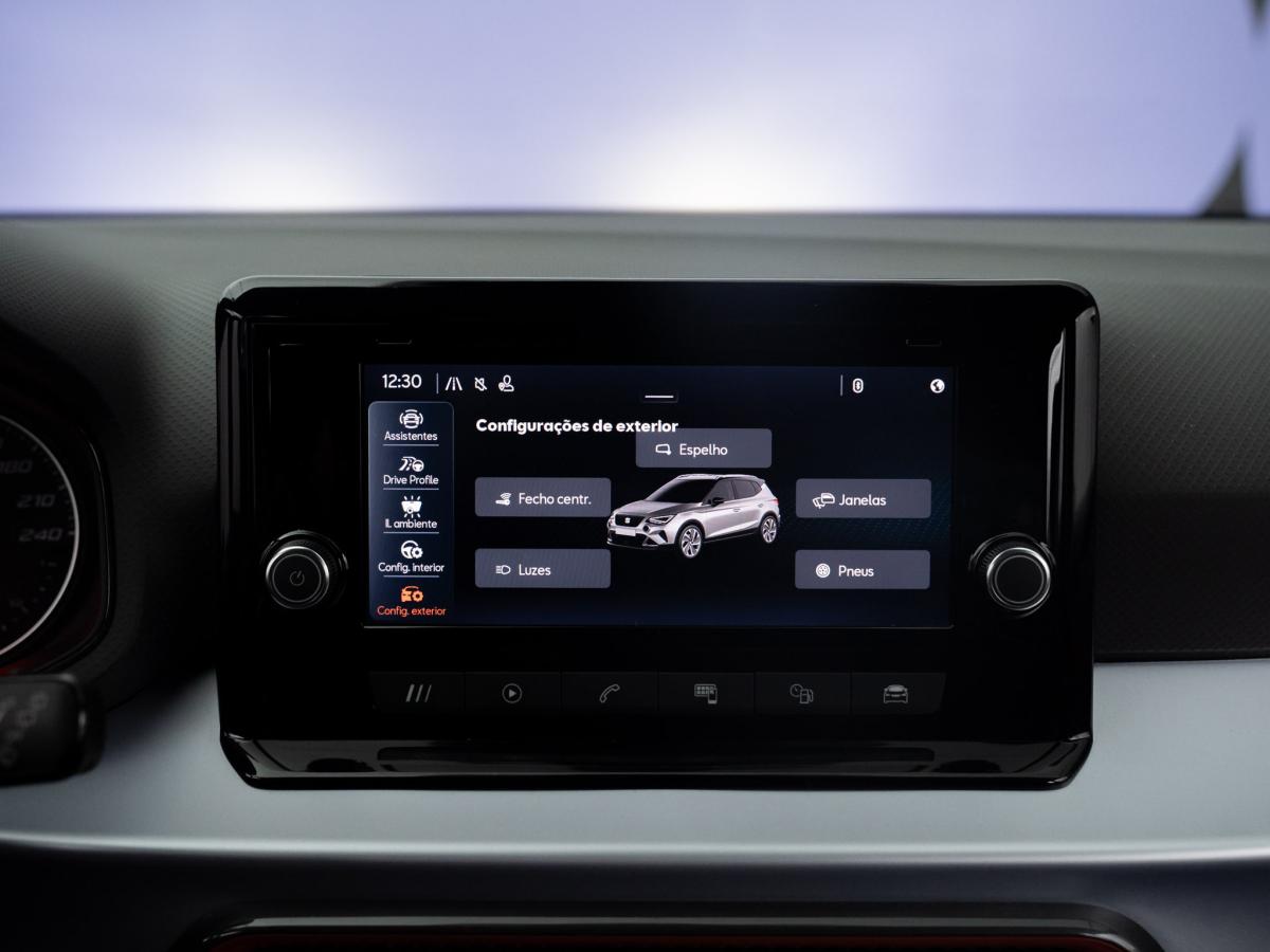 seat-arona-2023-gasolina-999cc