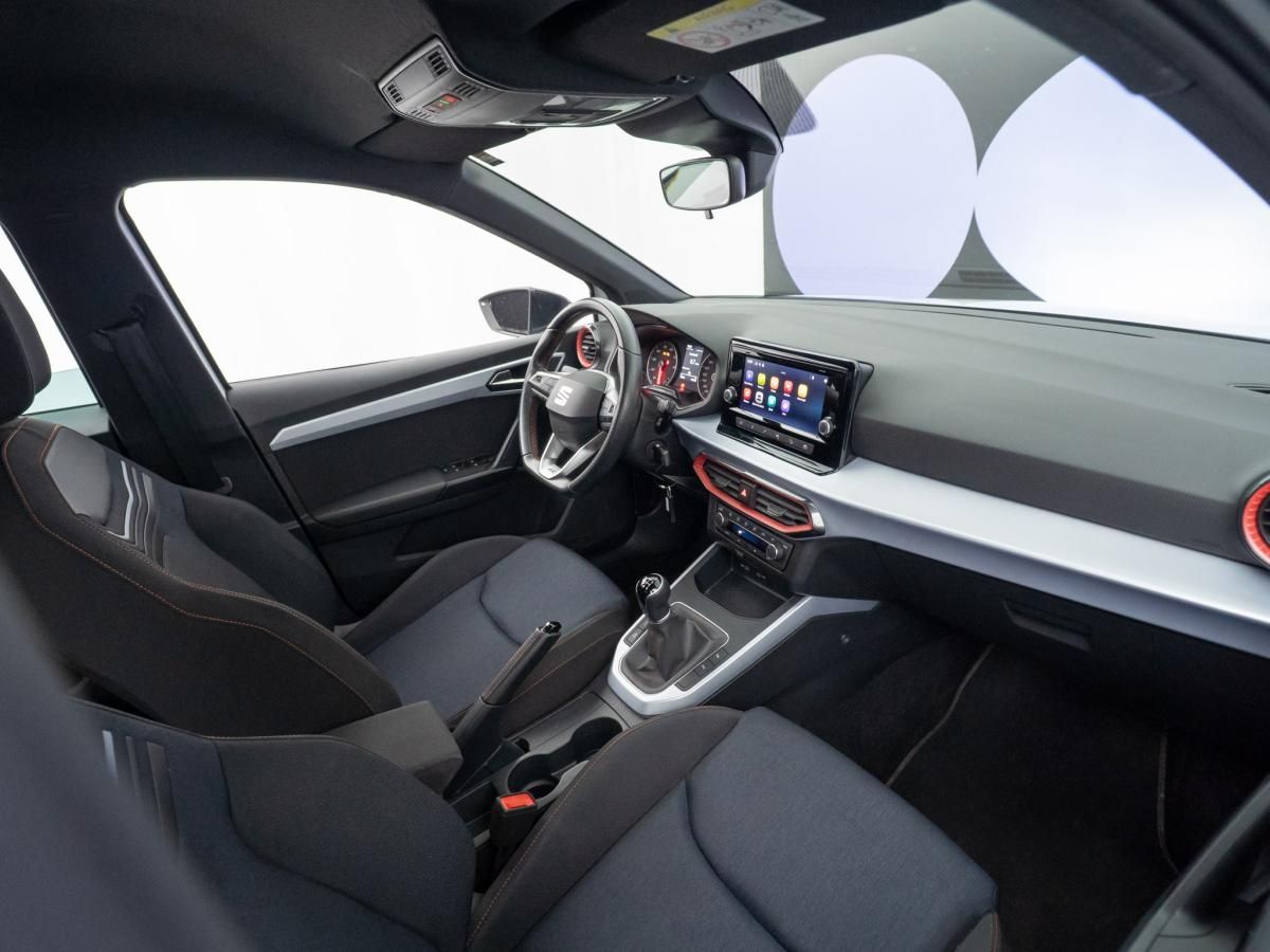 seat-arona-2023-gasolina-999cc