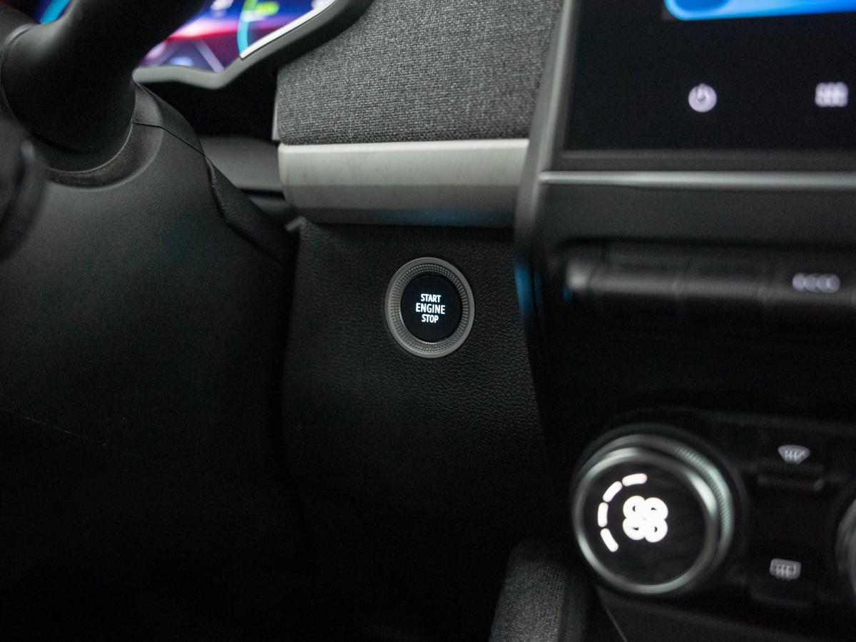 renault-zoe-2022-eletrico-500cc