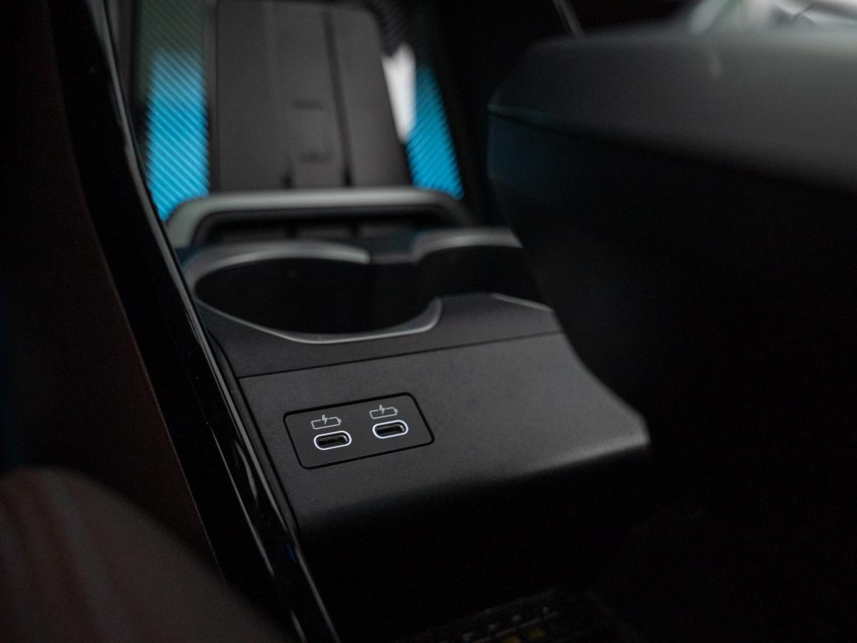 bmw-ix-2025-eletrico-500cc