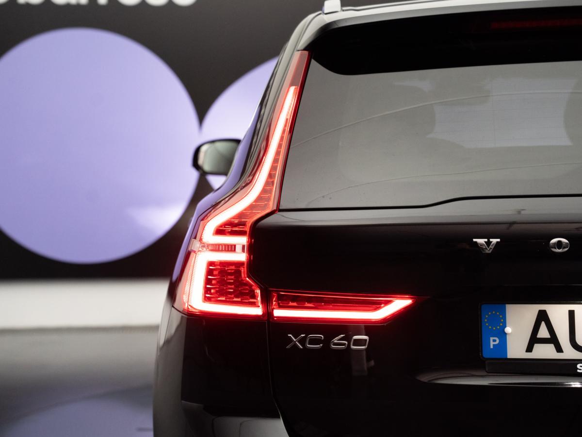 volvo-xc60-2022-hibrido-a-gasolina-1969cc