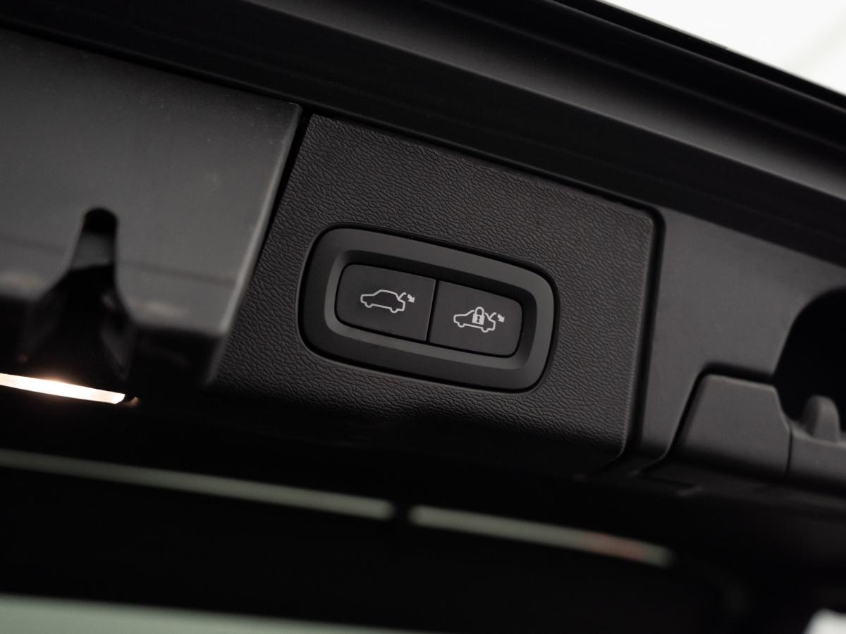volvo-xc60-2022-hibrido-a-gasolina-1969cc