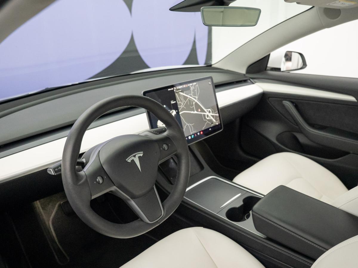 tesla-model-3-2021-eletrico-0cc