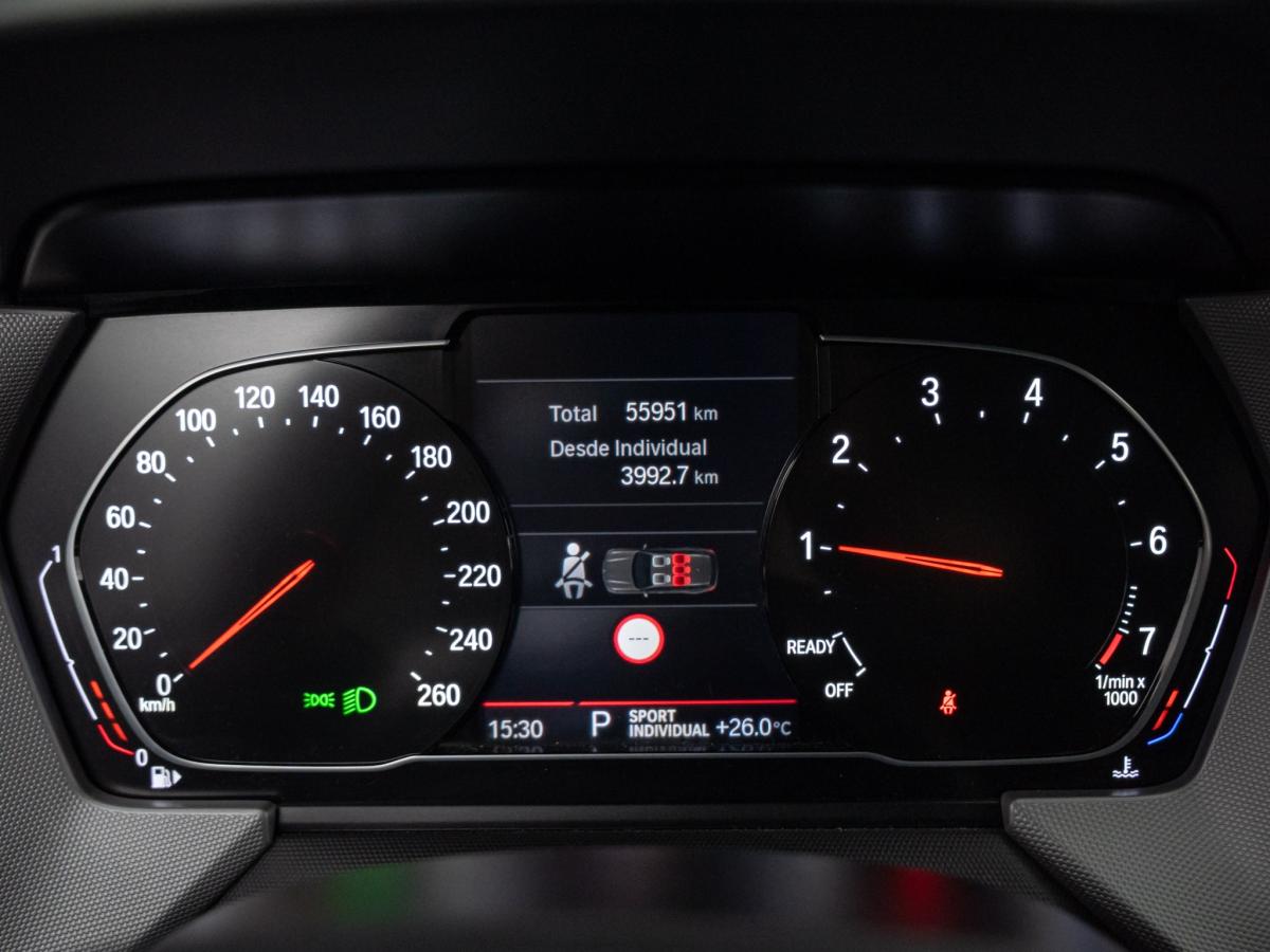 bmw-serie-1-2021-gasolina-1499cc