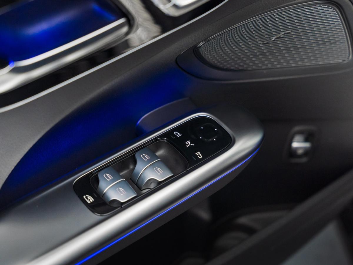 mercedes-benz-classe-c-2025-gasolina-1496cc