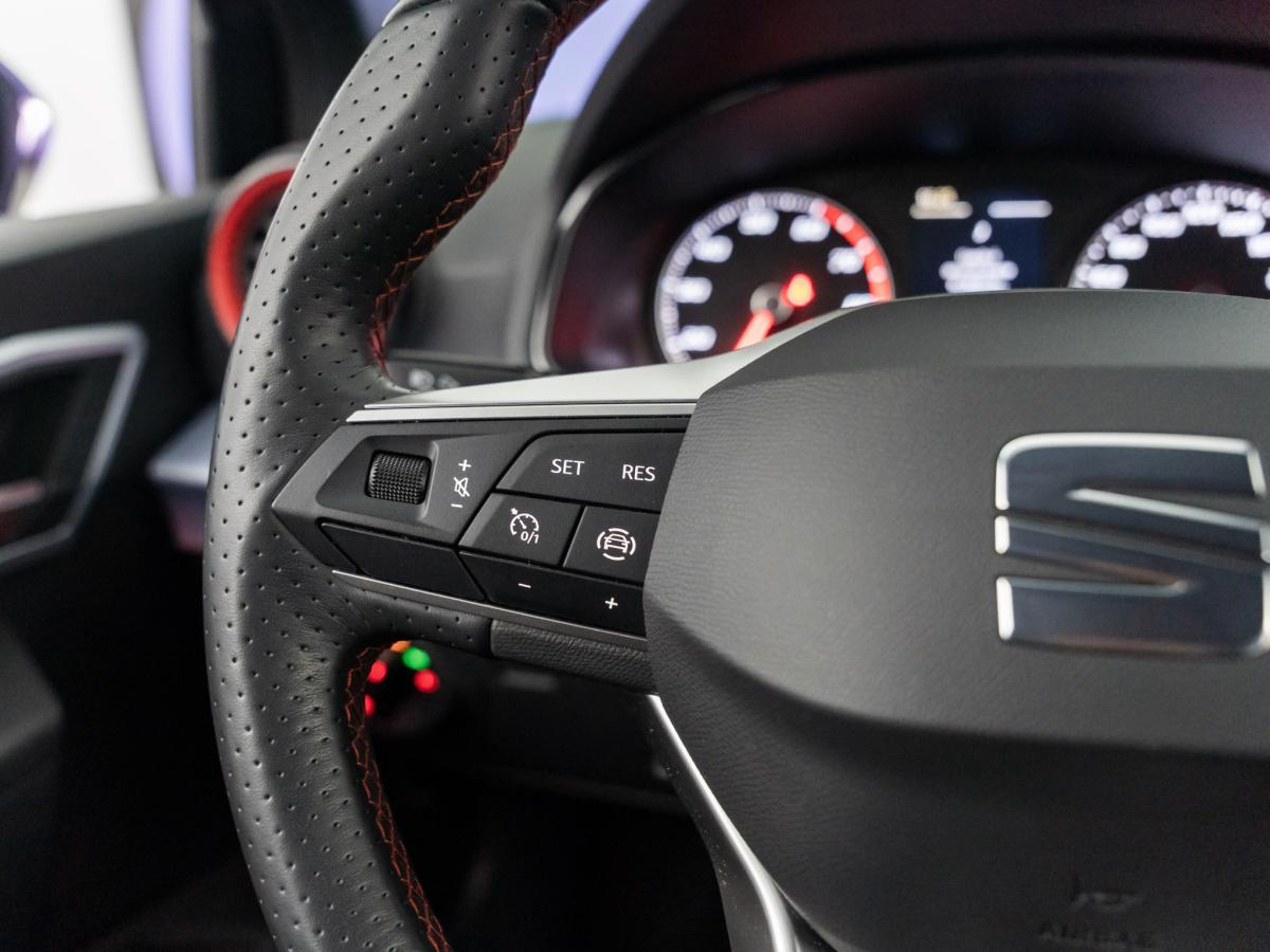 seat-arona-2022-gasolina-999cc