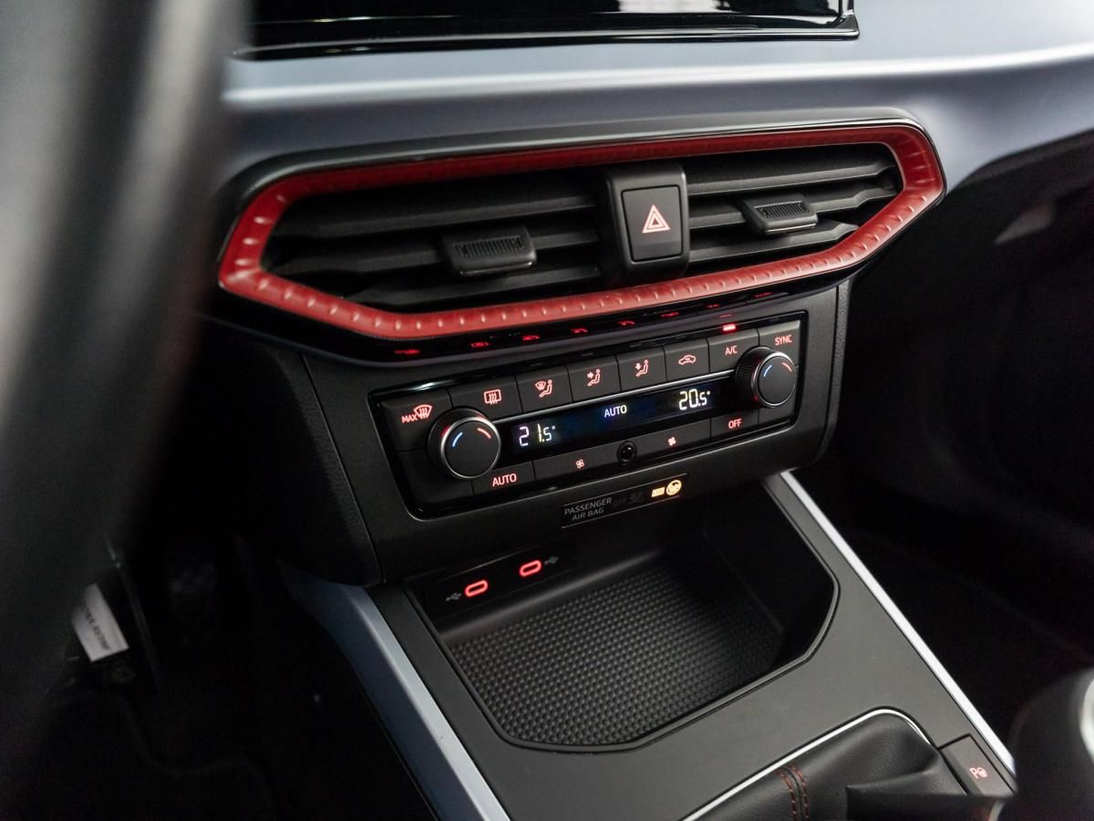 seat-arona-2022-gasolina-999cc