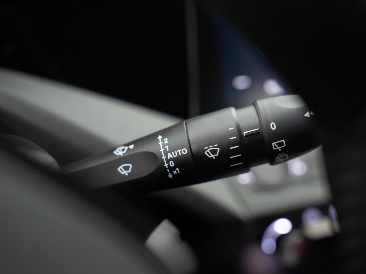 peugeot-308-sw-2025-diesel-1499cc