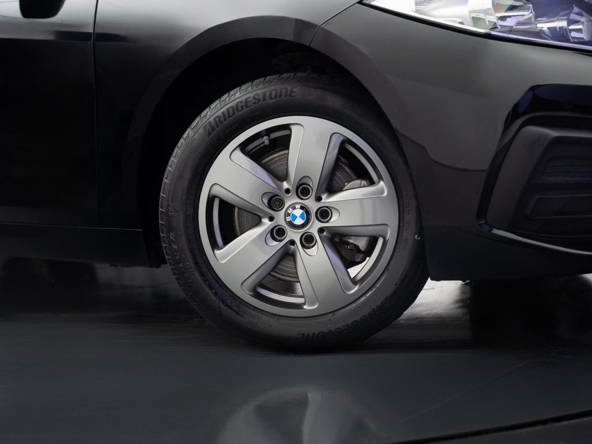 bmw-serie-1-2023-diesel-1496cc