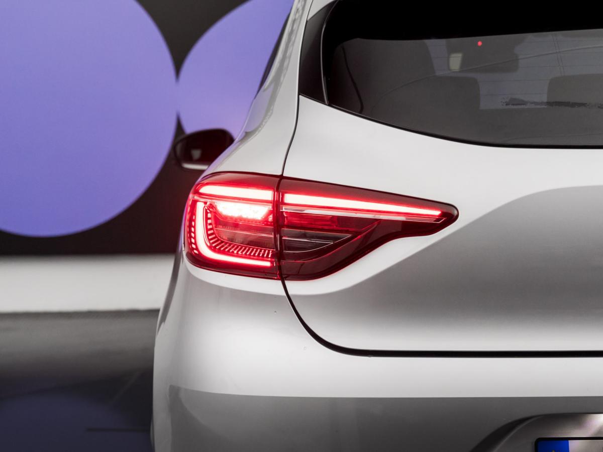 renault-clio-2023-gpl-999cc