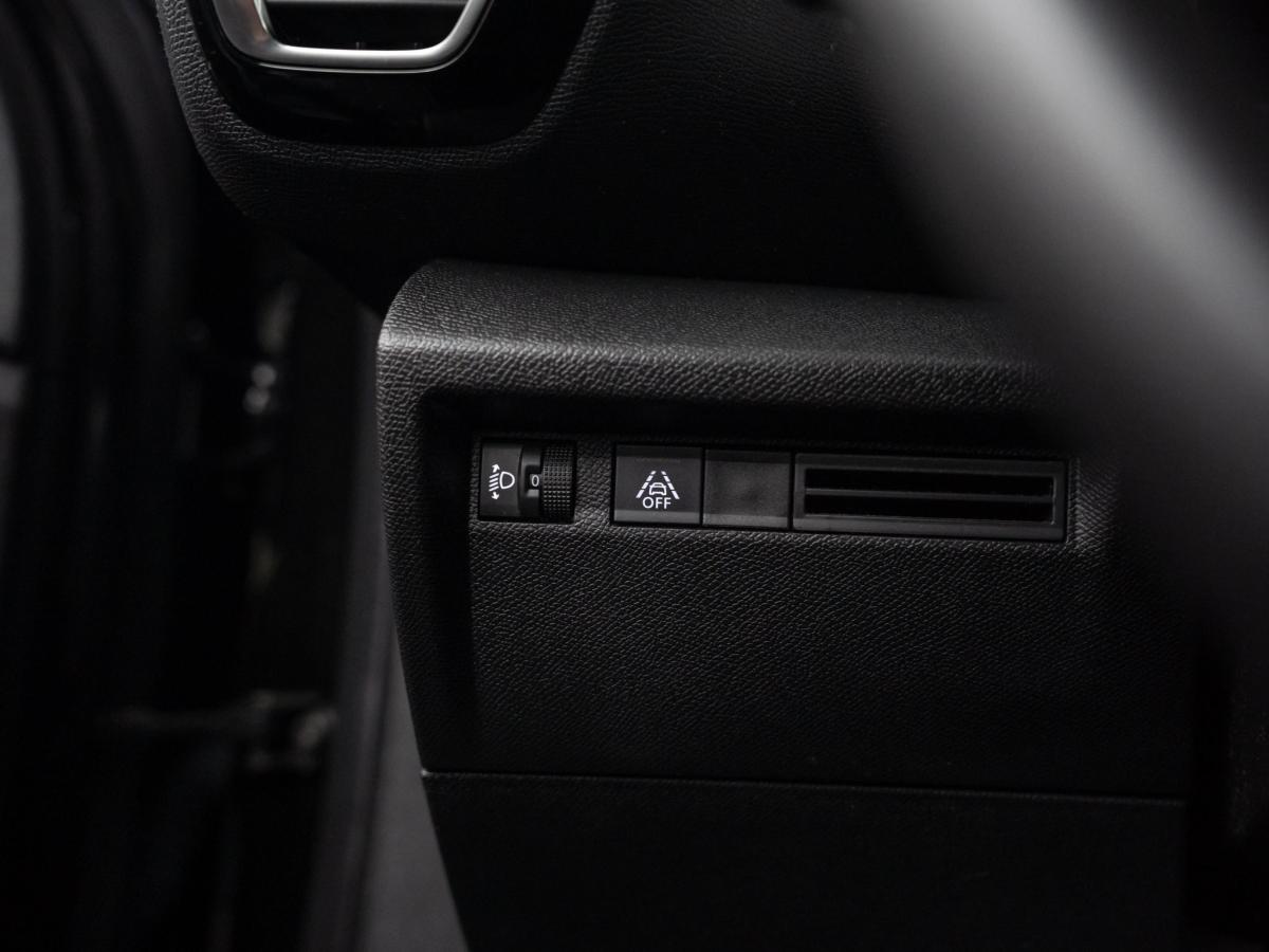 citroen-c4-2023-gasolina-1199cc