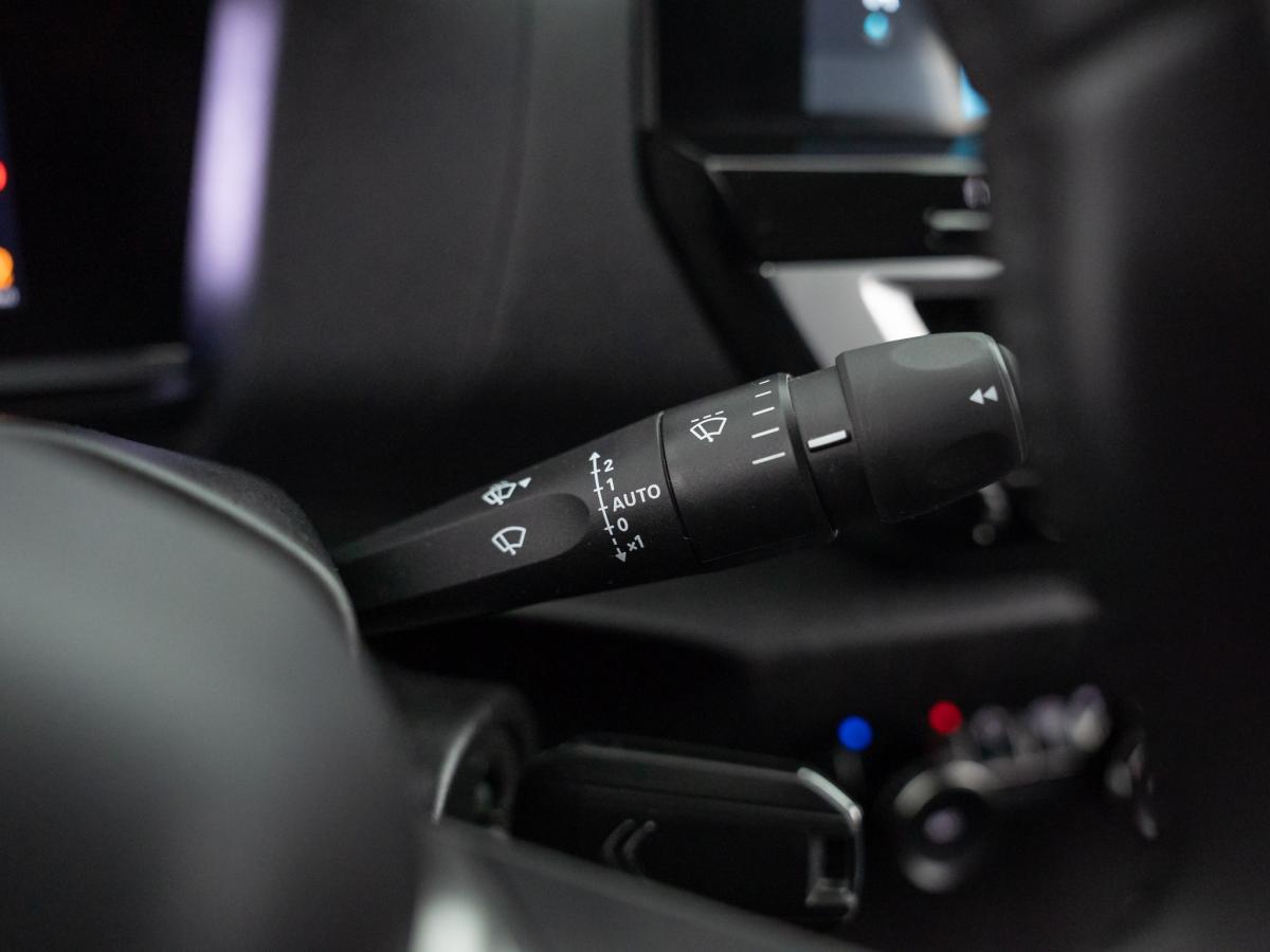 citroen-c4-2023-gasolina-1199cc