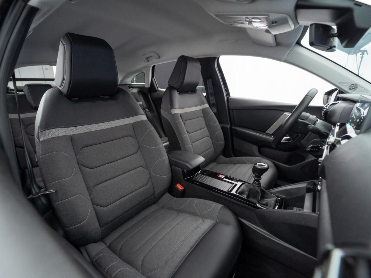 citroen-c4-2023-gasolina-1199cc
