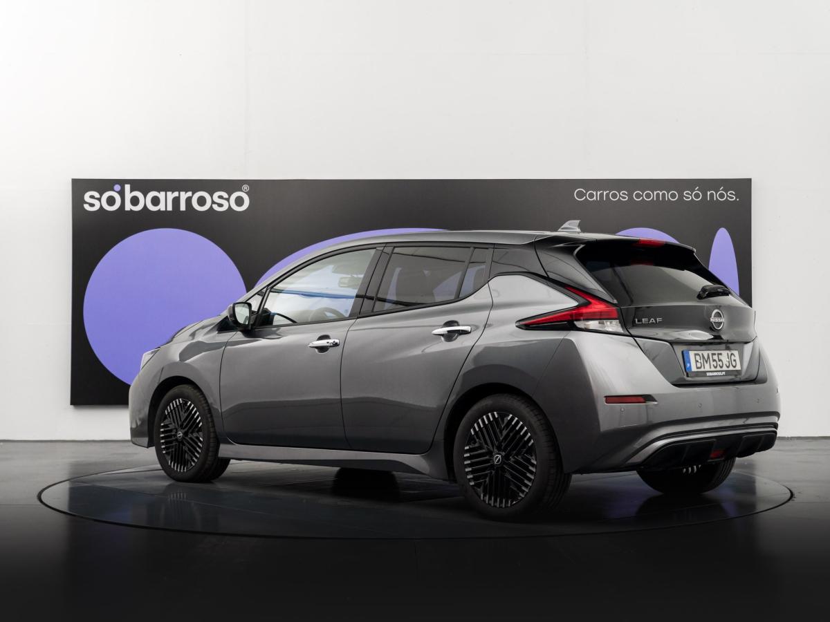 nissan-leaf-2024-eletrico-500cc