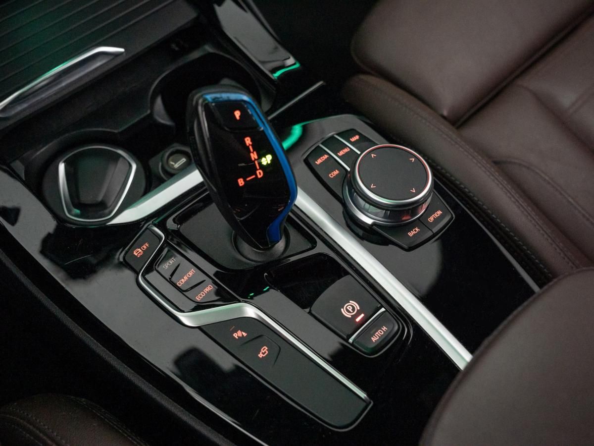 bmw-ix3-2021-eletrico-500cc