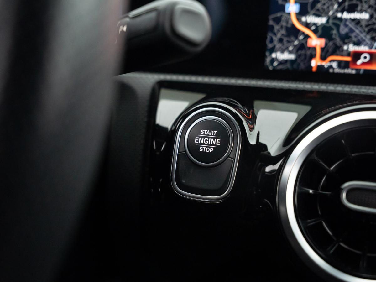 mercedes-benz-cla-2023-hibrido-a-gasolina-1332cc