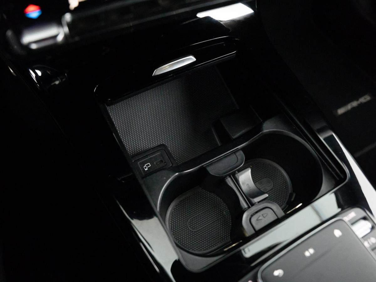 mercedes-benz-cla-2023-hibrido-a-gasolina-1332cc
