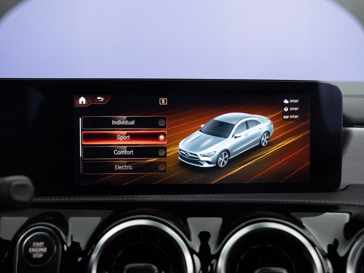 mercedes-benz-cla-2023-hibrido-a-gasolina-1332cc