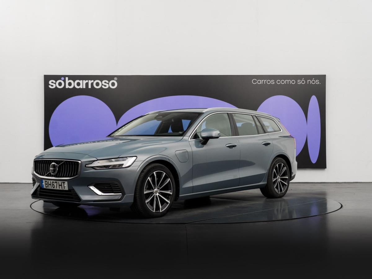 volvo-v60-2024-hibrido-a-gasolina-1969cc