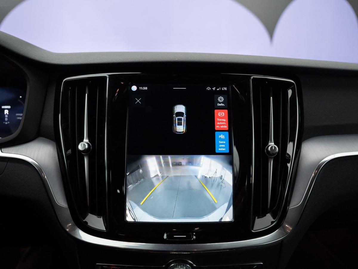 volvo-v60-2024-hibrido-a-gasolina-1969cc