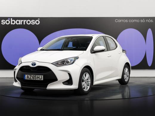 toyota-yaris-2023-hibrido-a-gasolina-1490cc