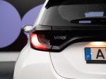 toyota-yaris-2023-hibrido-a-gasolina-1490cc