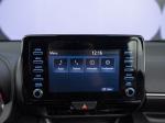 toyota-yaris-2023-hibrido-a-gasolina-1490cc