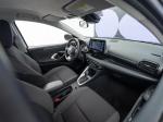 toyota-yaris-2023-hibrido-a-gasolina-1490cc