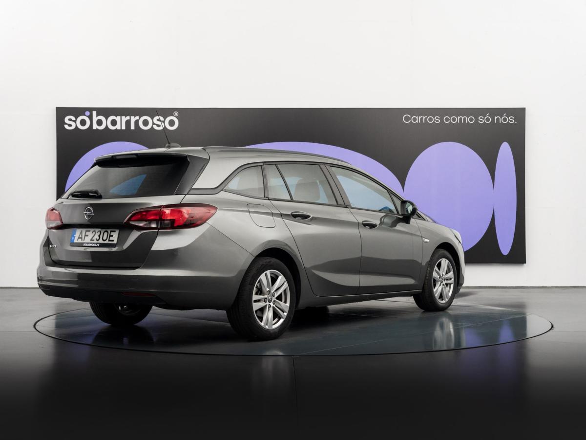 opel-astra-sport-tourer-2021-diesel-1496cc