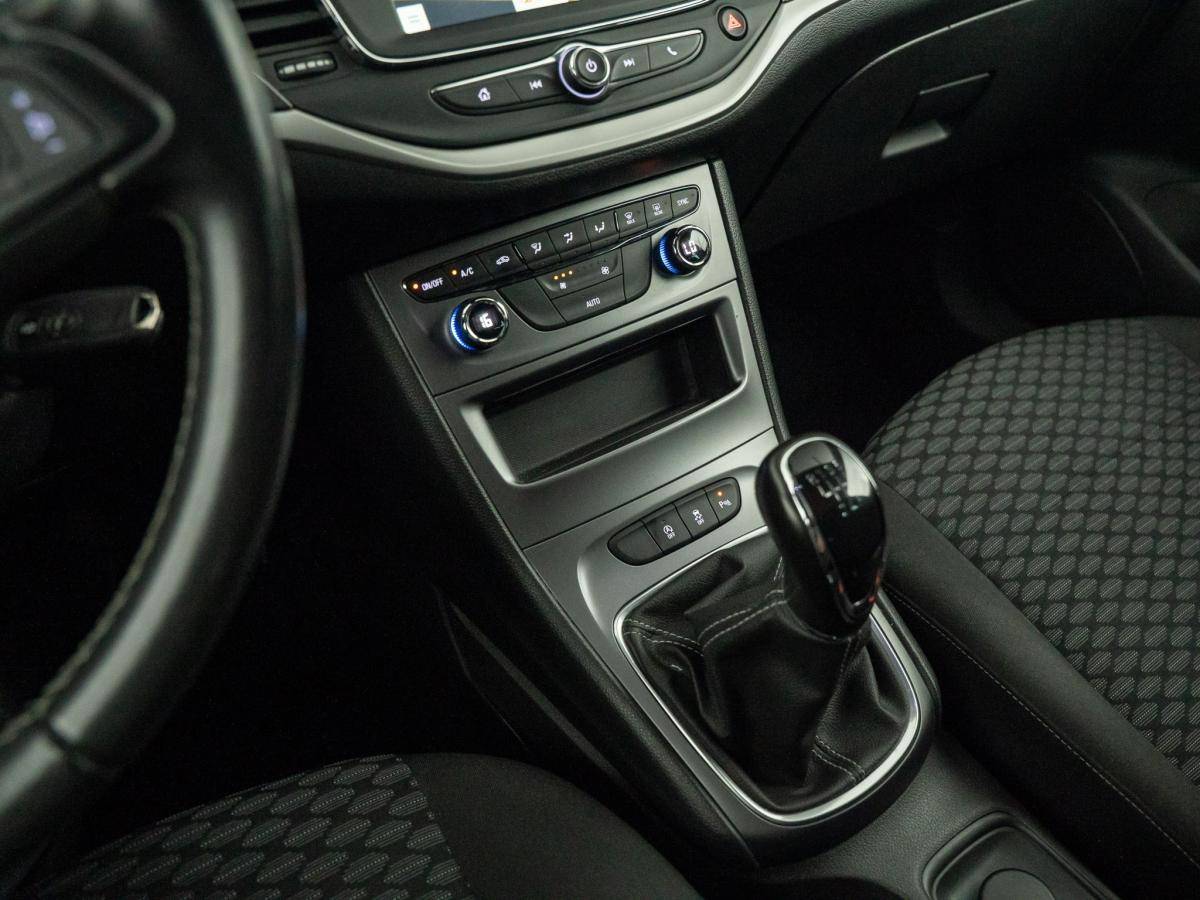 opel-astra-sport-tourer-2021-diesel-1496cc