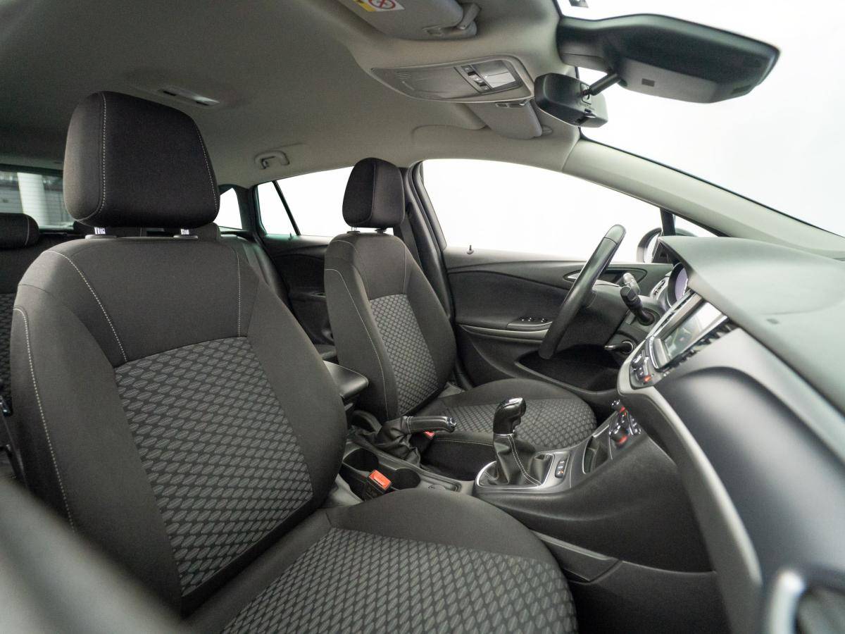 opel-astra-sport-tourer-2021-diesel-1496cc
