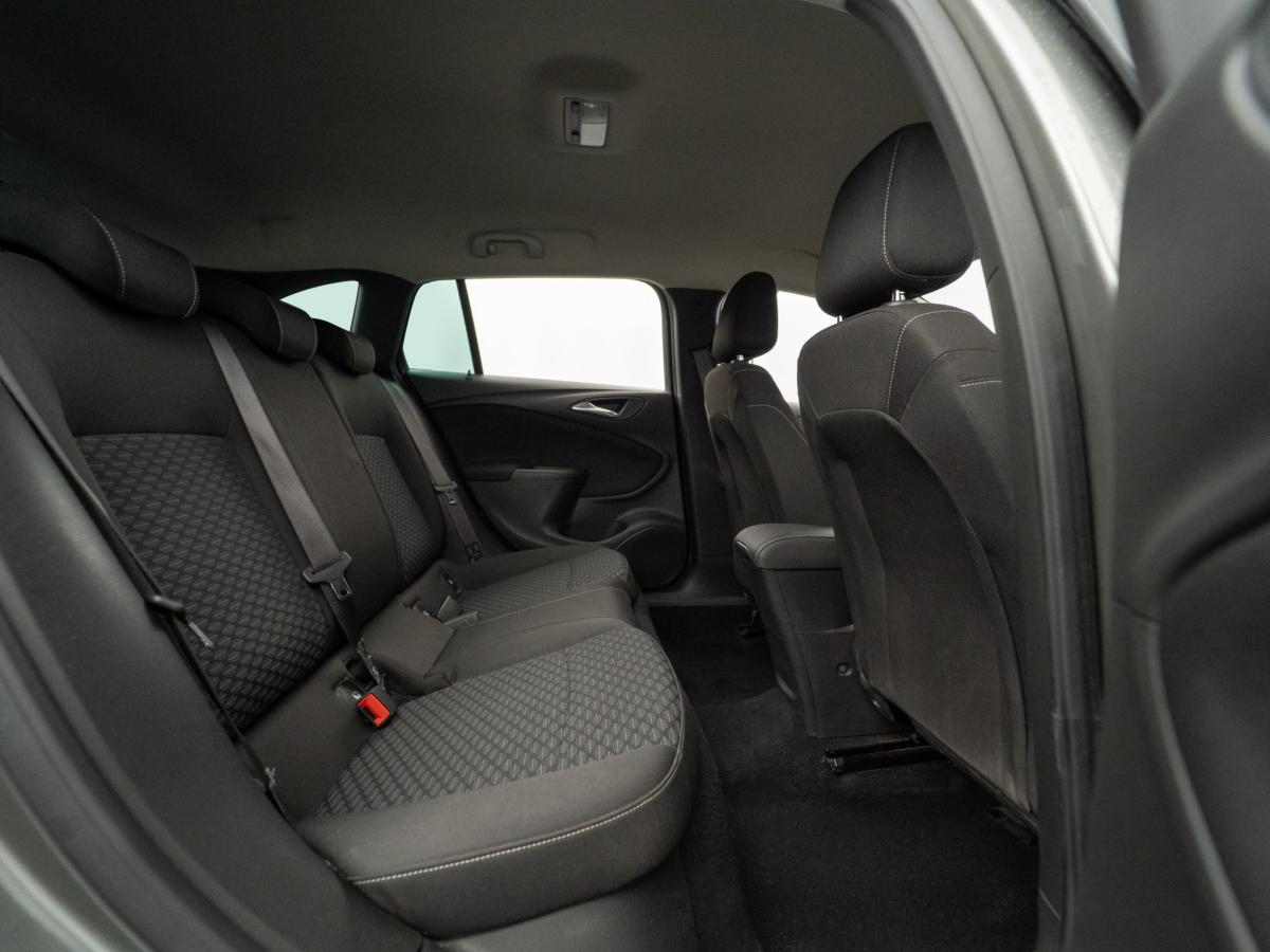 opel-astra-sport-tourer-2021-diesel-1496cc