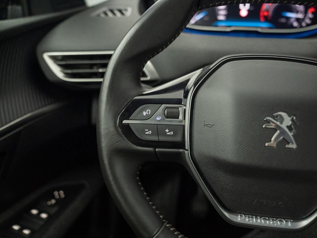 peugeot-5008-2022-diesel-1499cc